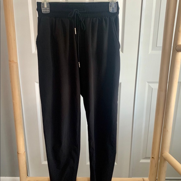 -SOLD- UO Out From Under Woven Jogger - Picture 3 of 8